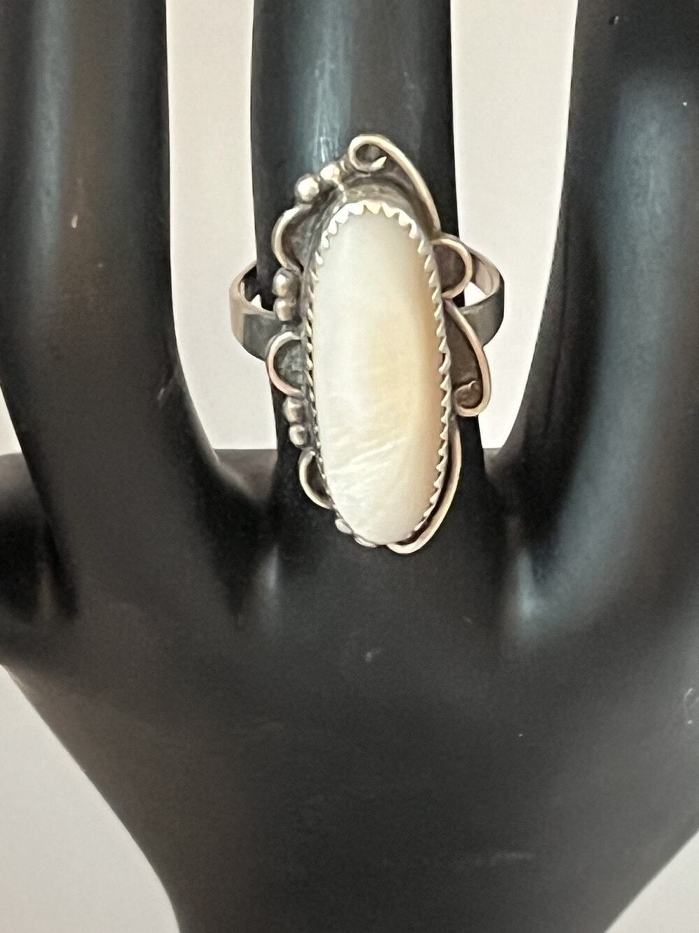 Rare Vintage Navajo Signed Mother of Pearl Sterling Silver Ring